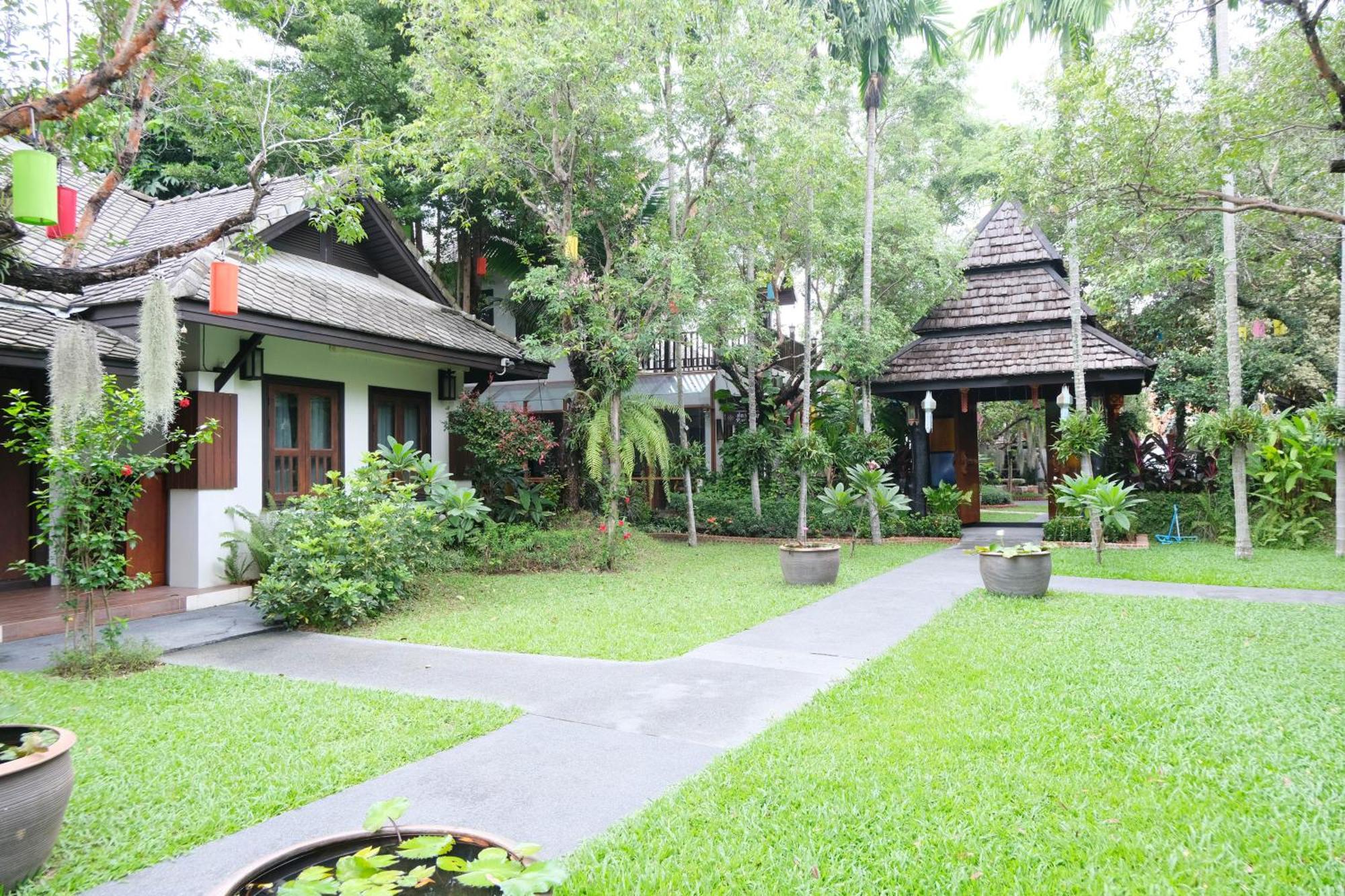 Vimarn Kaew Village And Resort Чиангмай Екстериор снимка